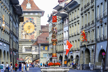 Swissgrand tours, Vacances en famille en Suisse