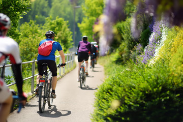 Swissgrand tours,visites d'universités en suisse