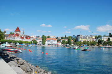 Swisssgrand tours, Lausanne